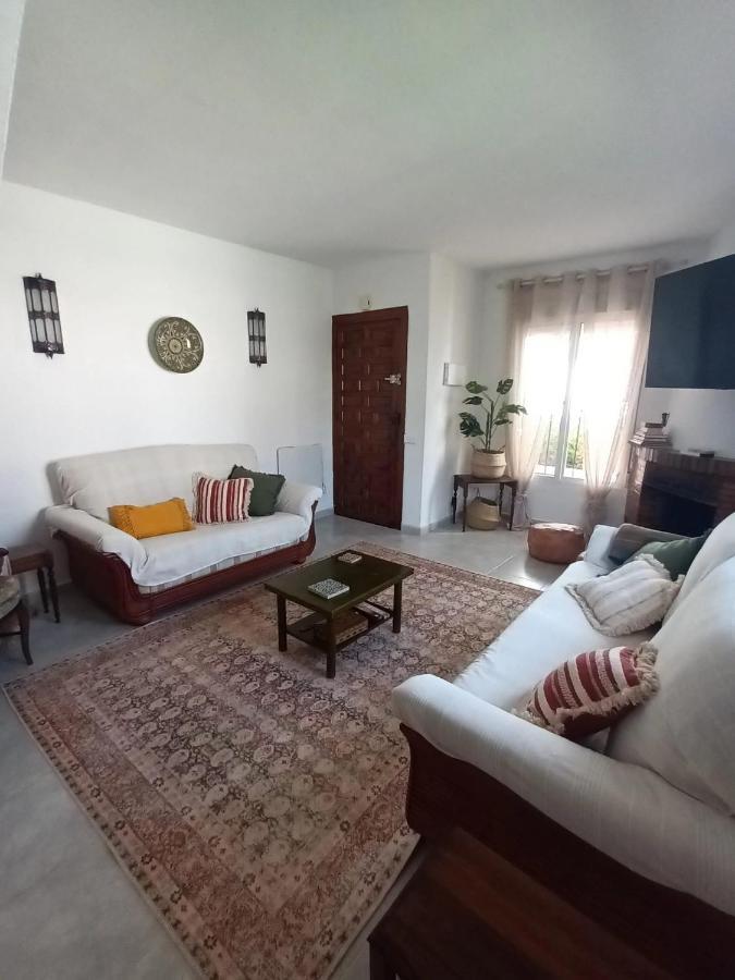 Nueva Nerja Pueblo Andaluz Casa Grafton Villa Exterior photo